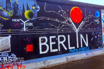 Street Art in Berlin 2.jpg