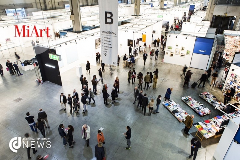 File:The 21st Edition of Miart in Milan 1.jpg